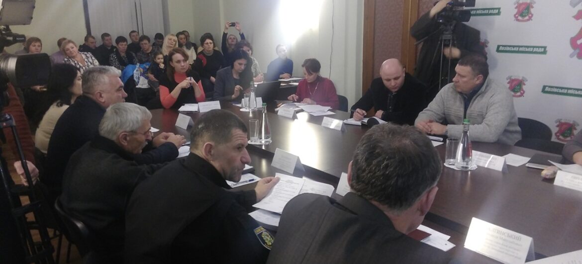 Круглий стіл за участю зоозахисників в м. Лозова